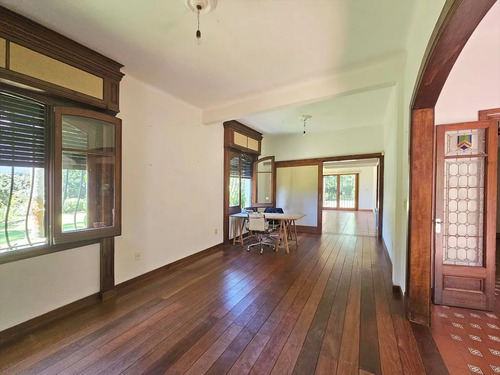 Ideal Empresa! Residencia De Lujo/1203m2/a Pasos De Arocena/barbacoa/calefaccion/carrasco Sur