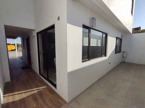 Casa En Venta En Carlos Pacheco 7, Ensenada, B.c.