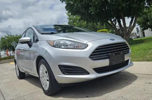 Ford Fiesta 1.6 S Sedan Mt