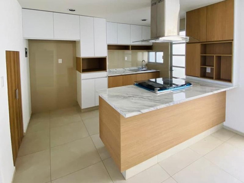 Imagen 4 de 10 de Casa Sola En Venta Campos Elíseos