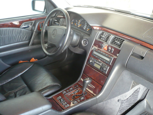 Mercedes Benz 1999
