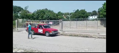 Se Alquila Solar De 2 Esquinas Y Tres Calles