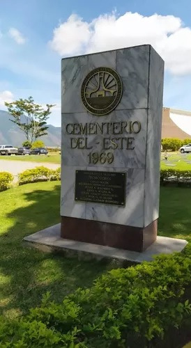 Vendo Parcela Cementerio Del Este. La Guairita