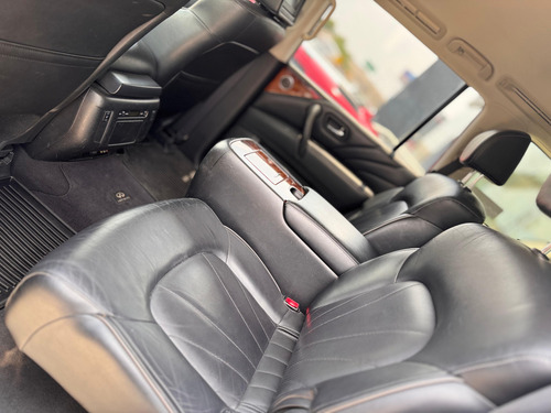 Infiniti QX80 5.6l Perfection 7 Pasajeros At