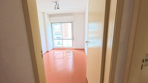 Apartamento 2 Quartos Esquina Com Av Sumaré. 200mts Futura Estação Do Metro Sumaré