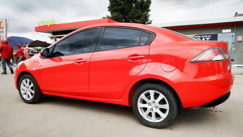 Mazda 2 Sedan
