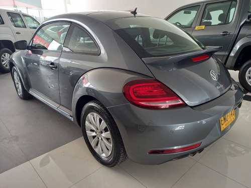 Volkswagen Beetle Design 2.5 At 2018
