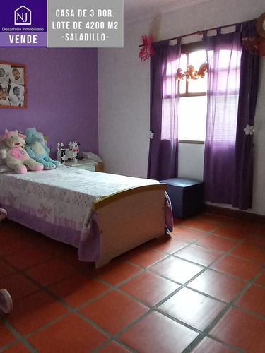 Vendo Hermosa Casa De 3 Habitaciones + Gran Parque