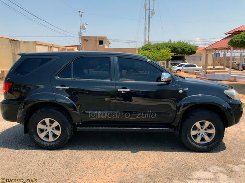 Toyota Fortuner 2008