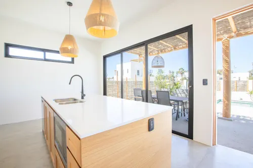 Huerta Hermosa, Casa Mi Amada