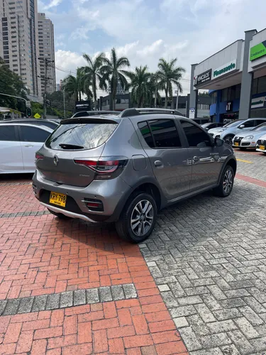 Renault Stepway 1.6 Dynamique / Intens Automática