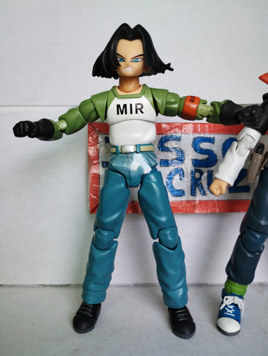 Dragón Ball Z Androide #17 Figura Articulada. (Usado)
