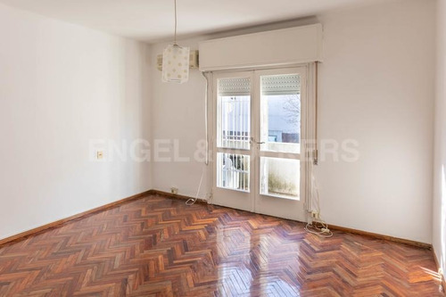 Imagen 6 de 9 de Alquiler De Casa 3 Dormitorios, Terraza Con Barbacoa