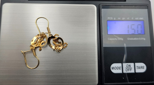 Aretes Largos En Oro Amarillo De 10k De Corazón