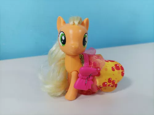 Brinquedos dão o tom na aventura 'My little pony - O filme