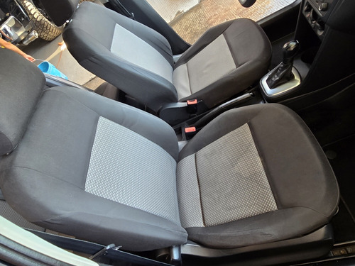 Volkswagen Vento 1.6 Starline At