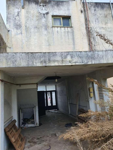 Imagen 10 de 12 de Inmueble Comercial En Venta En Moreno Centro