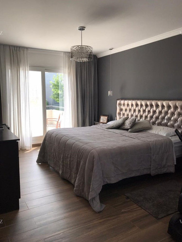 Casa En Venta En Ayres Plaza, Pilar, G.b.a. Zona Norte