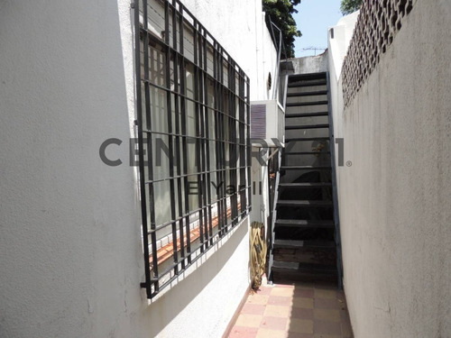 Imagen 3 de 10 de Venta Ph 3 Ambientes Con Patio Y Terraza - Ramos Mejía