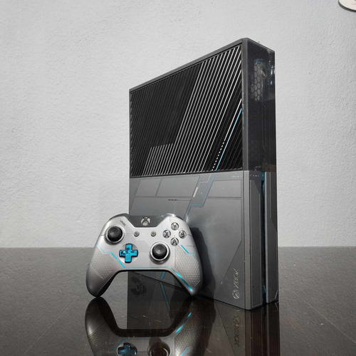 Xbox One 1 Tb Halo 5: Guardians Limited Edition Negro (Usado)