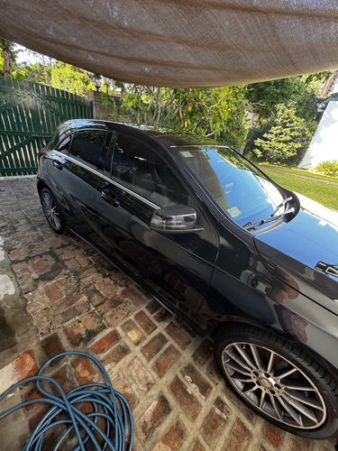 Mercedes-Benz Clase A 2.0 A250 Amg-line 211cv