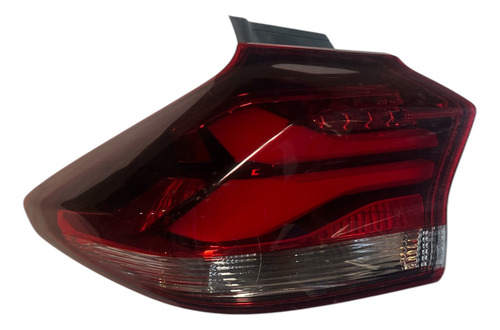 Lanterna Traseira Esquerda Led Tracker Premier 21/24 (Usado)