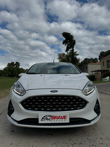 Ford Fiesta Kinetic 1.6 Se Plus Powershift 120cv