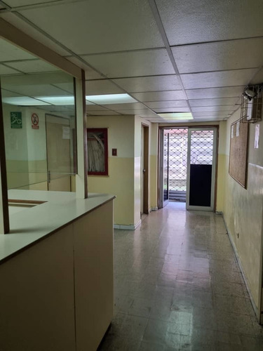 Imagen 2 de 20 de En Venta Edificio Comercial En Chacaito Chacao / 0414-3907836