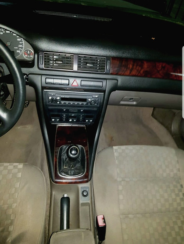 Audi A6 2.4 Tiptronic 2002