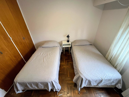 Centro Departamento En Venta De 2 Dormitorios Apto Credito