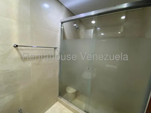 Adt Apto En Venta En Santa Rosa De Lima 25-14246 Yf