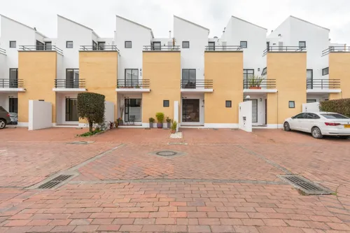 Casa En Venta En Rio Frío. Cod V12390