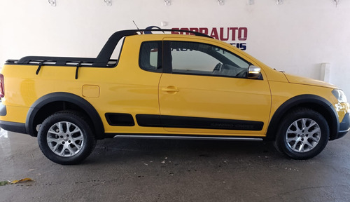 Volkswagen Saveiro 1.6 Cross Cab. Estendida Total Flex 2p