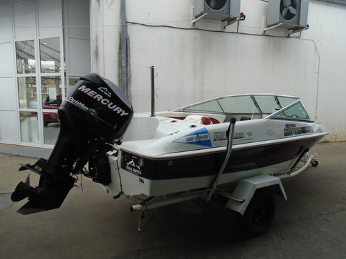 Imagen 6 de 12 de Lancha Quicksilver 1600
