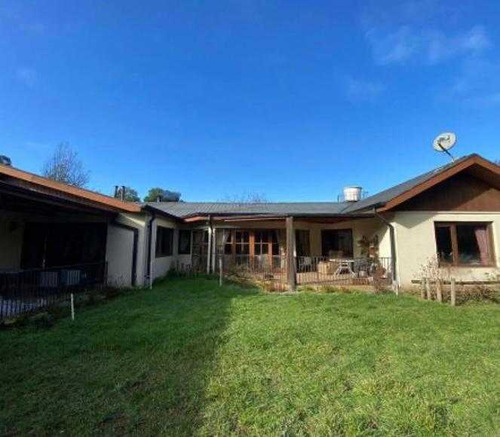 Se Vende Casa 4d Y 3b En Padre Las Casas (71174)
