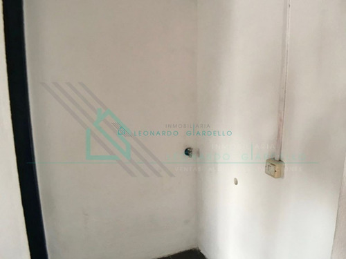Imagen 15 de 30 de Colonia Del Sacramento - Linda Casa Al Frente Y 2 Apartamentos