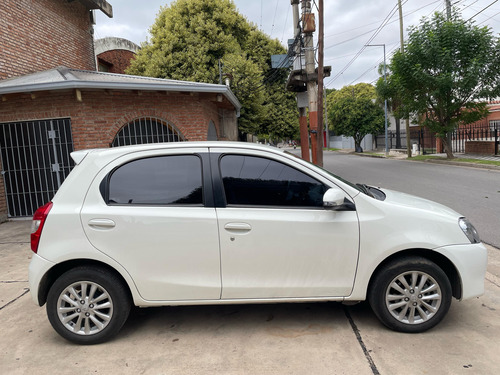 Toyota Etios 1.5 Xls