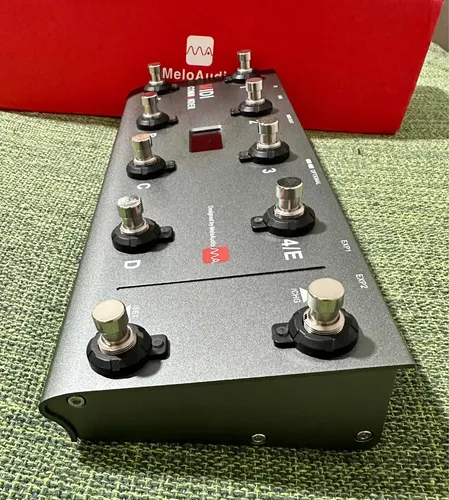 Controlador Midi Commander Meloaudio | MercadoLivre