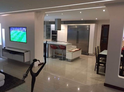 En Venta Town House En Barrio Sucre