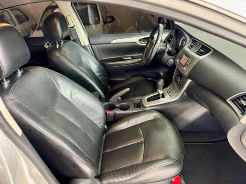 Nissan Sentra 2.0 Sv Flex Aut. 4p
