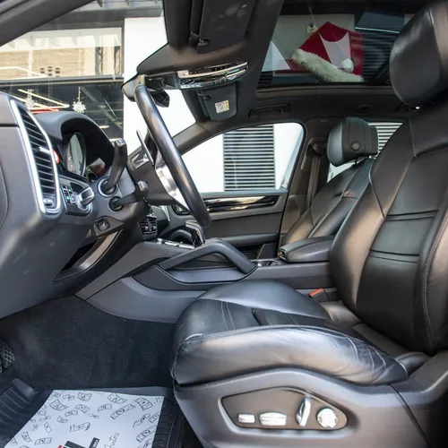 Porsche Cayenne 3.0