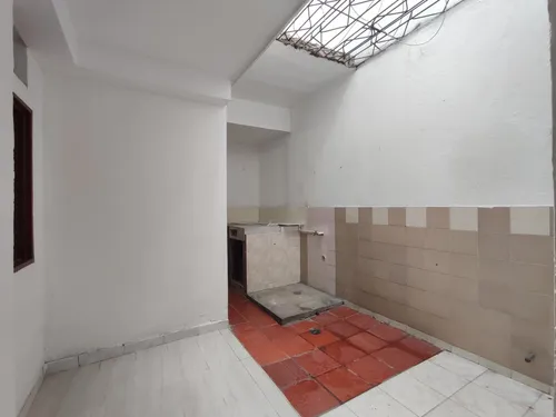 Casa-local En Arriendo En Santa Clara. Cod A26271