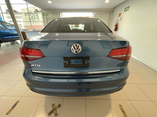 Imagen 5 de 15 de Volkswagen Jetta Comfortline 2018 Tiptronic