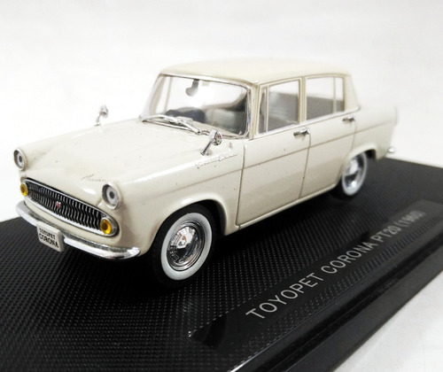 Toyopet Corona Pt20 (1960) Escala 1/43 Ebbro 