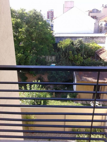 Imagen 7 de 9 de Departamento En Venta De 1 Dormitorio En Morón