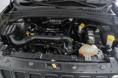 Jeep Renegade Sport 1.8 4x2 Flex 16V Aut.