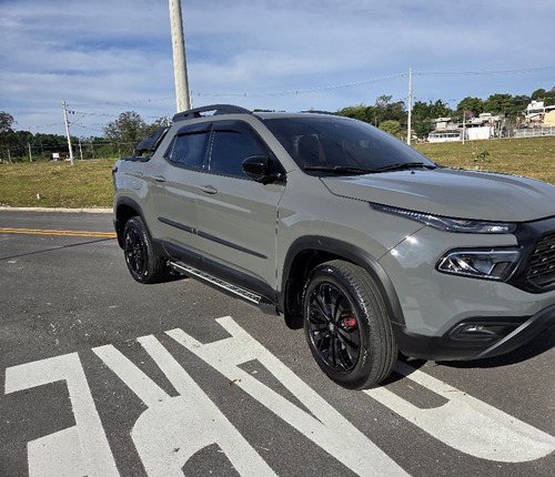 Fiat Toro 1.3 Volcano 16V Turbo Flex 4X2 Aut. 4P