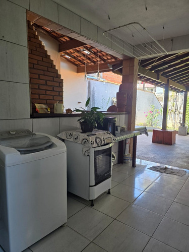 Casa 3 Quarto Sendo 1 Suite