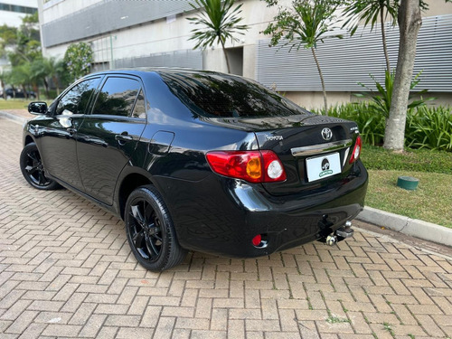 Toyota Corolla 1.8 16v Xli Flex Aut. 4p