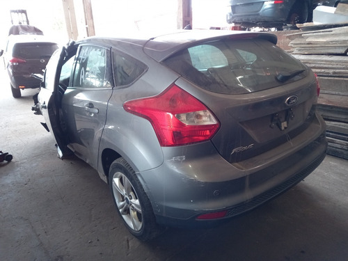 Imagem 2 de 5 de Sucata Ford Focus 2015 Para Vendas De Peças